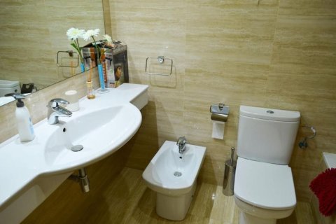4 bedrooms apartment for sale in Catalonia, Spain № 7294 - photo 4