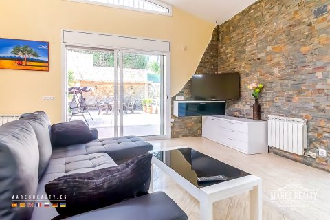 9 bedrooms villa for sale in Condado del Jaruco, Girona, Catalonia, Spain № 1000 - photo 14