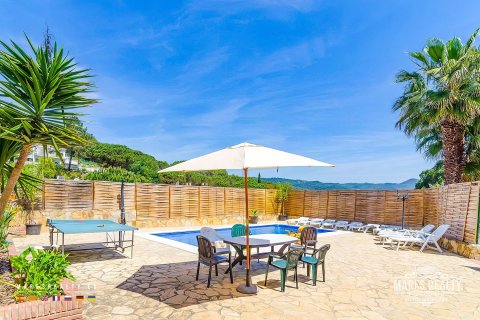 9 bedrooms villa for sale in Condado del Jaruco, Girona, Catalonia, Spain № 1000 - photo 7