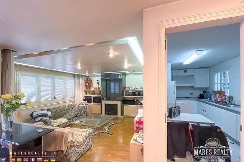 4 rooms commercial property for sale in Calella, Barcelona, Catalonia, Spain № 1003 - photo 15