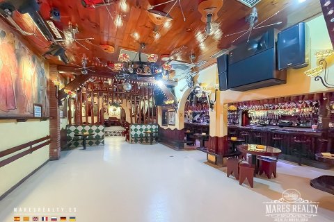 4 rooms commercial property for sale in Calella, Barcelona, Catalonia, Spain № 1003 - photo 6