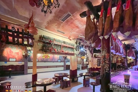 4 rooms commercial property for sale in Calella, Barcelona, Catalonia, Spain № 1003 - photo 3