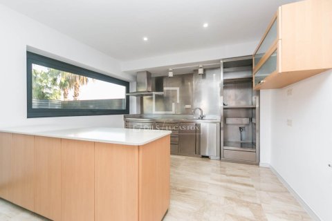 4 bedrooms villa for sale in Sant Cugat Del Valles, Barcelona, Catalonia, Spain № 4052 - photo 22
