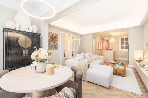 Купить квартиру в Барселона, Испания с 3 спальни, 94м², № 4047 - фото 14