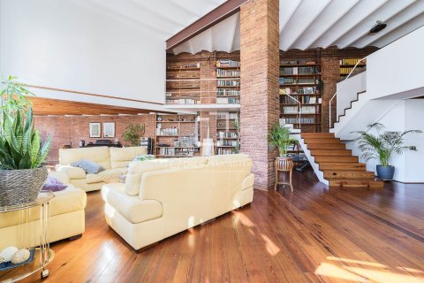 Купить квартиру в Барселона, Испания с 6 спален, 406м², № 6272 - фото 8