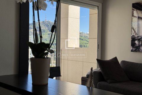 Villa de 4 dormitorios en venta en Sant Just Desvern, Barcelona, Cataluña, Spain № 6268 - foto 25