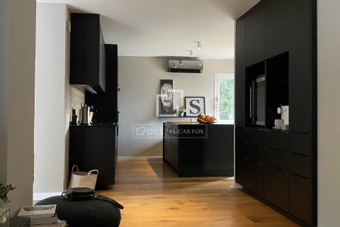 Villa de 4 dormitorios en venta en Sant Just Desvern, Barcelona, Cataluña, Spain № 6268 - foto 7