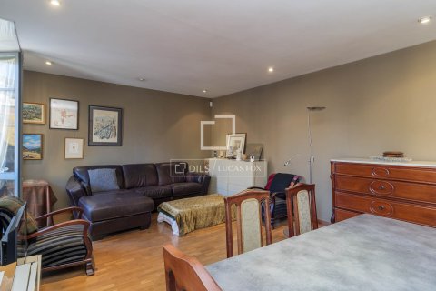 Apartamento de 3 dormitorios en venta en Barcelona, Cataluña, Spain № 6271 - foto 11