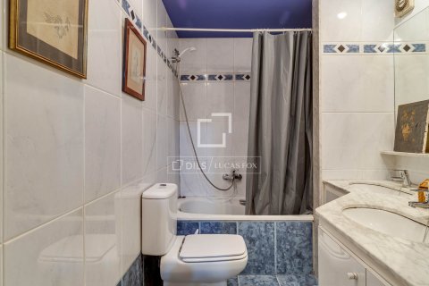 Apartamento de 3 dormitorios en venta en Barcelona, Cataluña, Spain № 6271 - foto 21