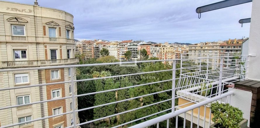 Apartamento de 5 dormitorios en venta en Barcelona, Cataluña, Spain № 6267