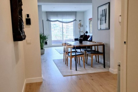 Apartamento de 5 dormitorios en venta en Barcelona, Cataluña, Spain № 6267 - foto 5