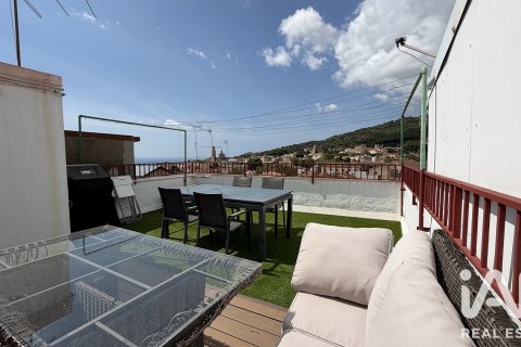 Casa adosada de 4 dormitorios en venta en Vilassar de Dalt, Barcelona, Cataluña, Spain № 8935 - foto 9