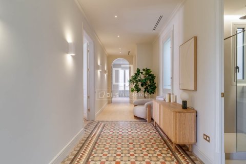 3 bedrooms penthouse for sale in Barcelona, Catalonia, Spain № 4141 - photo 13