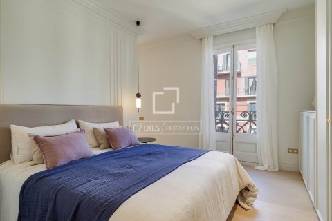 3 bedrooms penthouse for sale in Barcelona, Catalonia, Spain № 4141 - photo 22