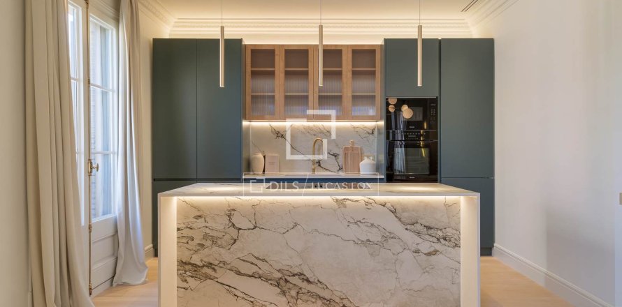 3 bedrooms penthouse for sale in Barcelona, Catalonia, Spain № 4141