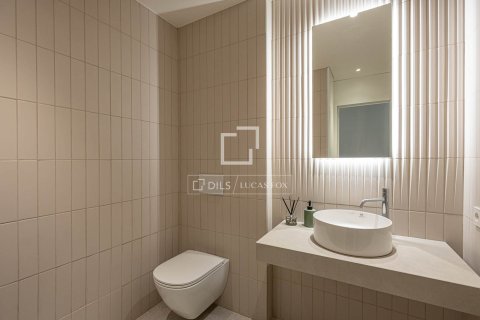 Купить квартиру в Барселона, Испания с 2 спальни, 135м², № 4138 - фото 30