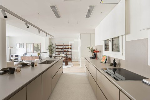 Купить квартиру в Барселона, Испания с 2 спальни, 135м², № 4138 - фото 22