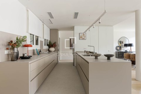 Купить квартиру в Барселона, Испания с 2 спальни, 135м², № 4138 - фото 20