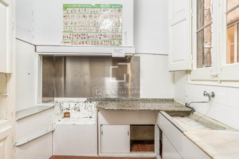 6 bedrooms apartment for sale in Barcelona, Catalonia, Spain № 8679 - photo 14