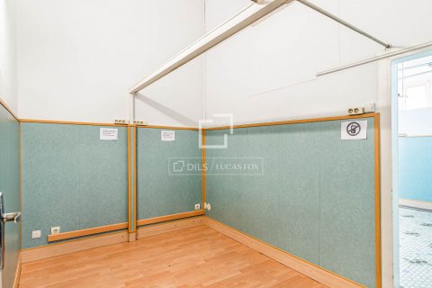 6 bedrooms apartment for sale in Barcelona, Catalonia, Spain № 8679 - photo 13