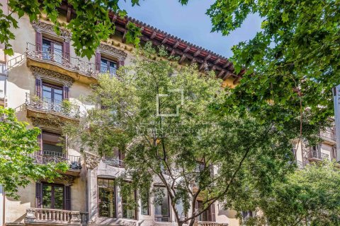 6 bedrooms apartment for sale in Barcelona, Catalonia, Spain № 8679 - photo 5