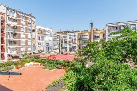 6 bedrooms apartment for sale in Barcelona, Catalonia, Spain № 8679 - photo 3