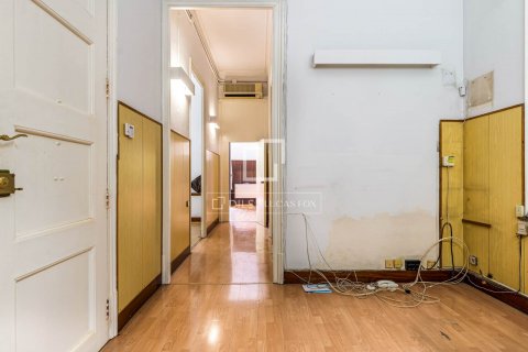 6 bedrooms apartment for sale in Barcelona, Catalonia, Spain № 8679 - photo 17
