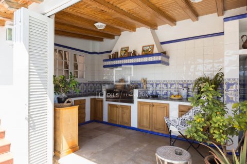  Castillos de 9 dormitorios en venta en Sant Just Desvern, Barcelona, Cataluña, Spain № 8681 - foto 9
