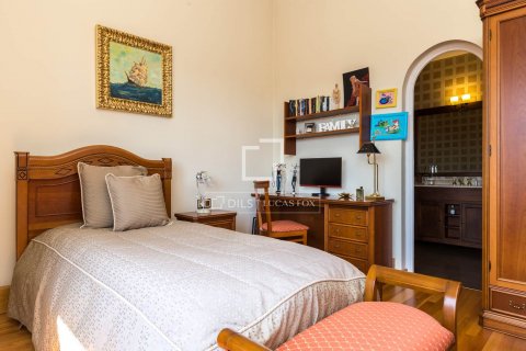  Castillos de 9 dormitorios en venta en Sant Just Desvern, Barcelona, Cataluña, Spain № 8681 - foto 25