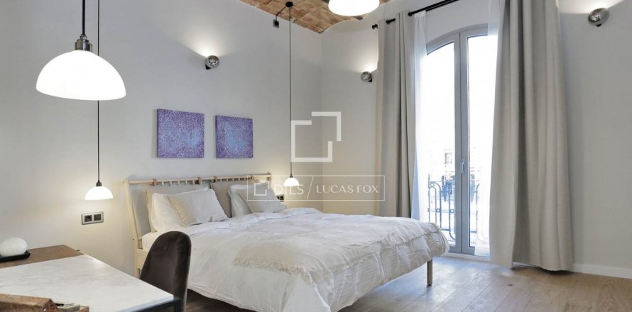 3 bedrooms apartment for sale in Barcelona, Catalonia, Spain № 8680