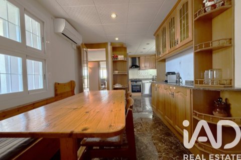 Ático de 4 dormitorios en venta en Sant Vicenc De Montalt, Barcelona, Cataluña, Spain № 4734 - foto 22