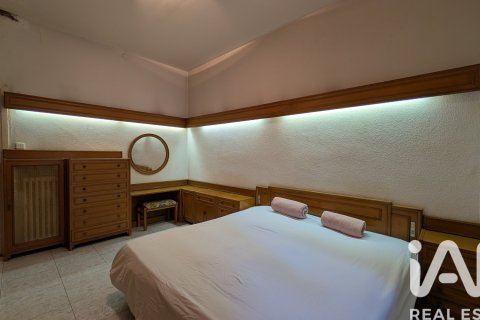 Купить квартиру в Барселона, Испания с 4 спальни, 135м², № 4730 - фото 9