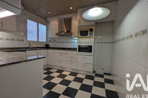 Купить квартиру в Барселона, Испания с 4 спальни, 135м², № 4730 - фото 16