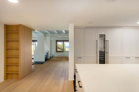 Купить дом в Кабрера-де-Мар, Испания с 7 комнат, 698м², № 7629 - фото 27