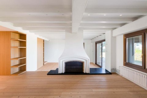 Купить дом в Кабрера-де-Мар, Испания с 7 комнат, 698м², № 7629 - фото 16