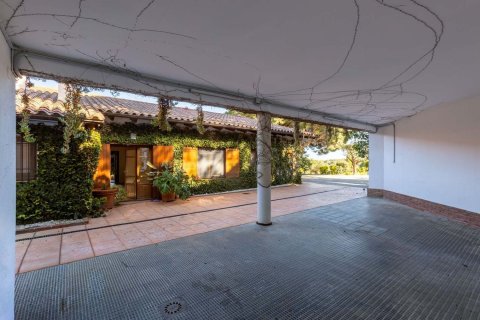 Купить дом в Кабрера-де-Мар, Испания с 7 комнат, 698м², № 7629 - фото 10