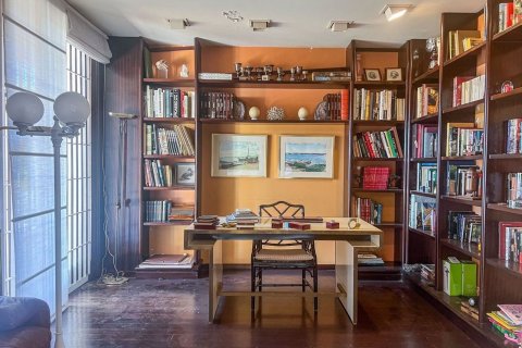 Сasa de 6 dormitorios en venta en Sant Andreu de Llavaneres, Barcelona, Cataluña, Spain № 7631 - foto 15