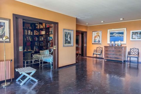 Сasa de 6 dormitorios en venta en Sant Andreu de Llavaneres, Barcelona, Cataluña, Spain № 7631 - foto 14