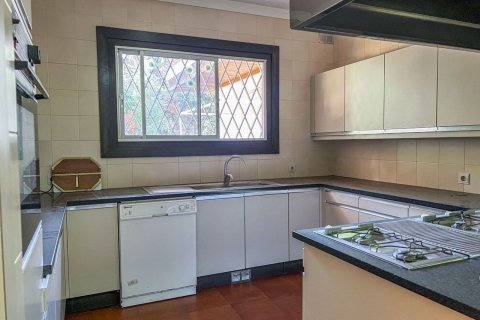 Сasa de 6 dormitorios en venta en Sant Andreu de Llavaneres, Barcelona, Cataluña, Spain № 7631 - foto 23