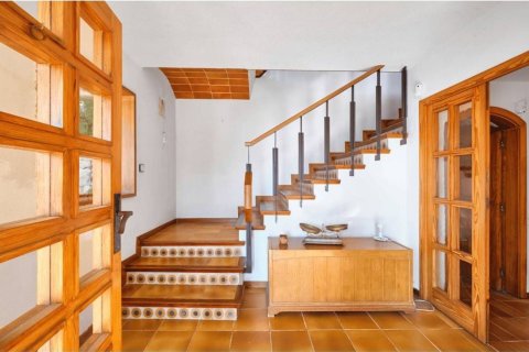 Сasa de 6 dormitorios en venta en Barcelona, Cataluña, Spain № 7633 - foto 16