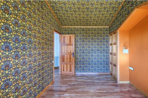 Сasa de 6 dormitorios en venta en Barcelona, Cataluña, Spain № 7633 - foto 28