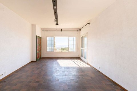 10 bedrooms house for sale in Barcelona, Catalonia, Spain № 7630 - photo 30
