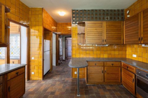 10 bedrooms house for sale in Barcelona, Catalonia, Spain № 7630 - photo 25