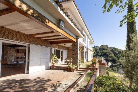 10 bedrooms house for sale in Barcelona, Catalonia, Spain № 7630 - photo 12