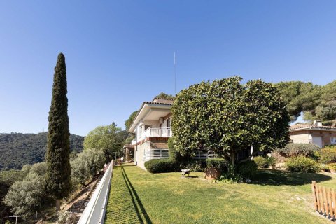10 bedrooms house for sale in Barcelona, Catalonia, Spain № 7630 - photo 11
