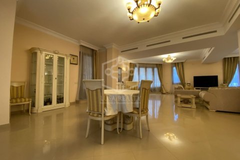 Villa de 6 dormitorios en alquiler en Castelldefels, Barcelona, Cataluña, Spain № 1099 - foto 11
