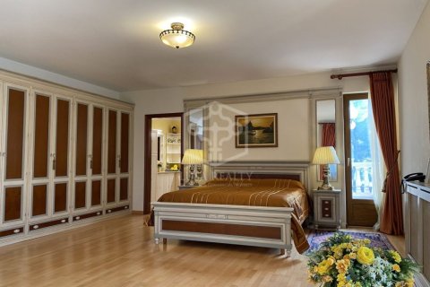 Villa de 6 dormitorios en alquiler en Castelldefels, Barcelona, Cataluña, Spain № 1099 - foto 14