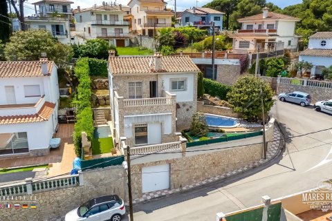 4 bedrooms villa for sale in Lloret de Mar, Girona, Catalonia, Spain № 1100 - photo 6