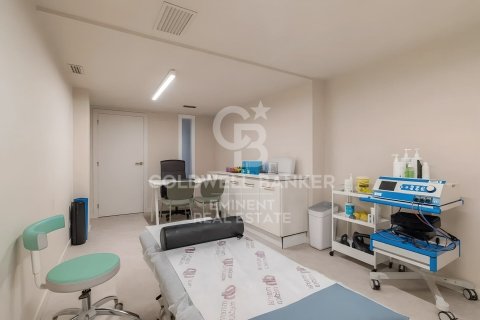 Купить коммерческую недвижимость в Барселона, Испания 292м², № 5450 - фото 17