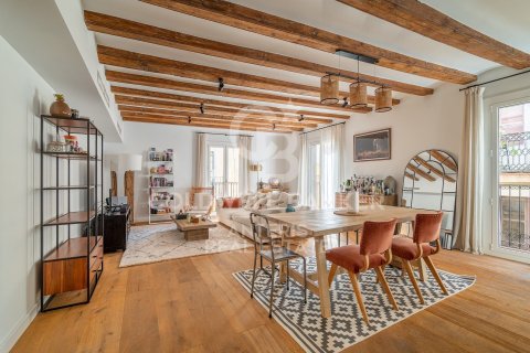 Ático de 2 dormitorios en venta en Barcelona, Cataluña, Spain № 5448